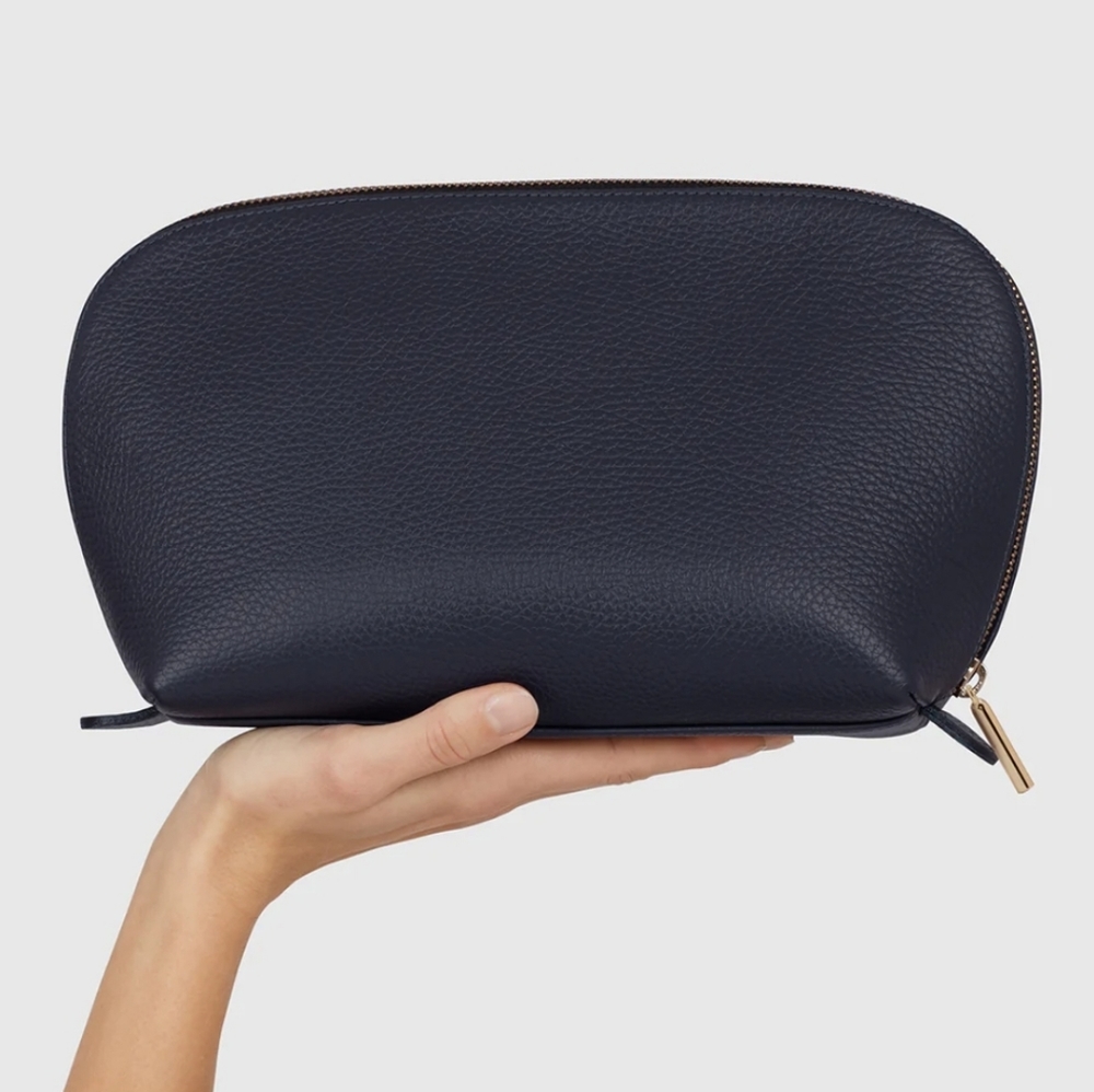 Cuyana Travel Case Set